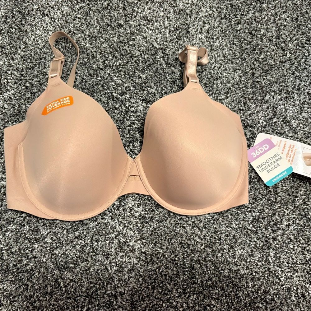 NWT 36DD Nude Smooth T-Shirt Bra - Women Intimates